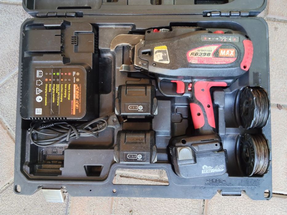 Pistol de legat fier beton MAX 398 că nou