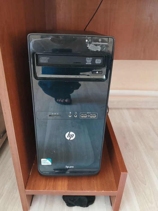 Компьютер марки hp 2011 года