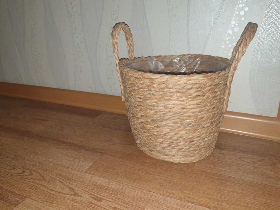 Продам корзинки разные.