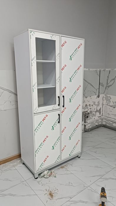 Tashkilotlar va institutlar uchun mebellar