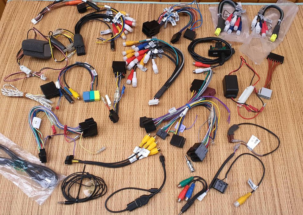 Echipamente audio pentru multimediaplayere Pioneer, Alpine, Zenec, etc