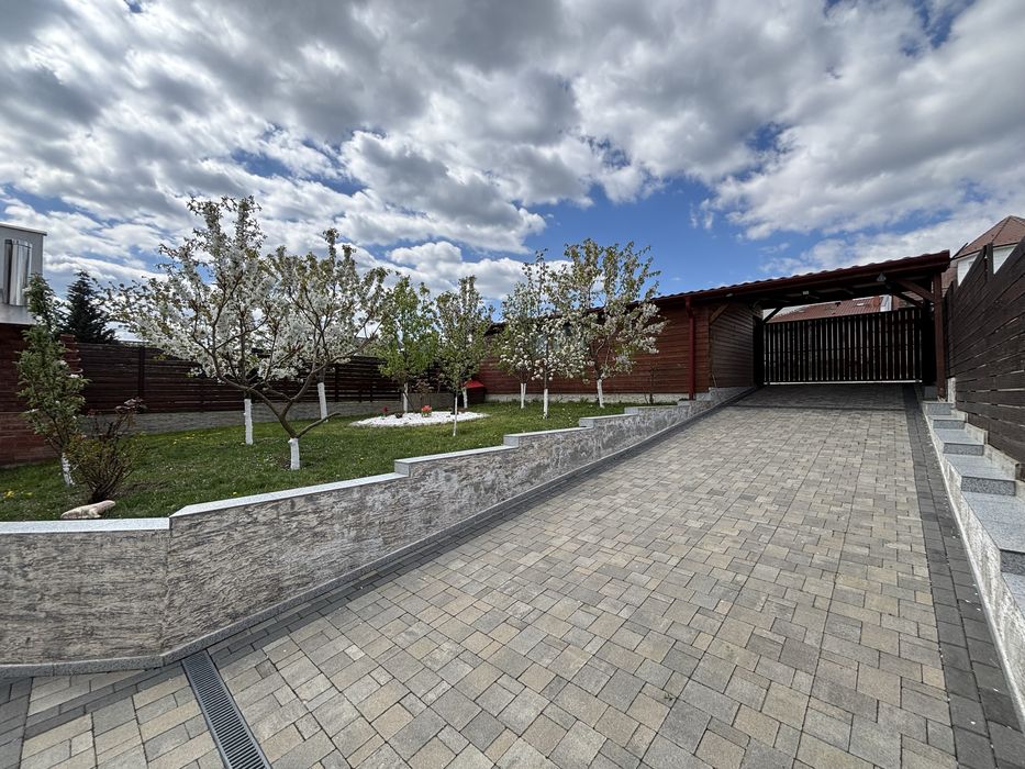 Casa 5 camere pretabila pentru 2 FAMILII in Cartierul Arhitectilor