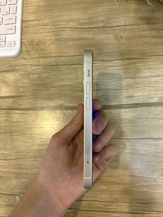 Iphone 12 mini 128 gb  идеальное состояние белый