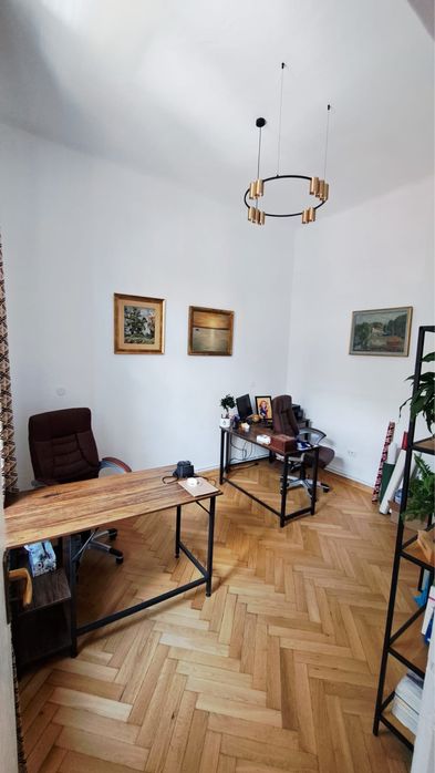 Birou premium de închiriat, Strada Paris, 100 mp, renovat, parțial mobilat