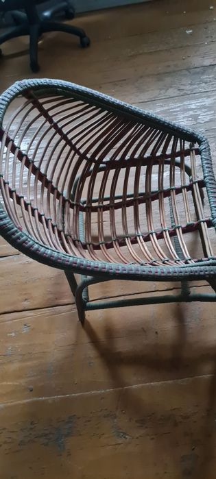 Кресло рапсовое б/у.