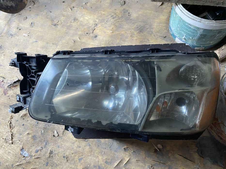 Фара Субару форестер 2002 год левая