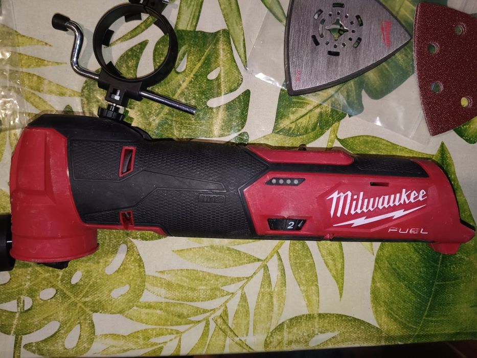 Оригинал Milwaukee m12 Fuel Brushless инструменты