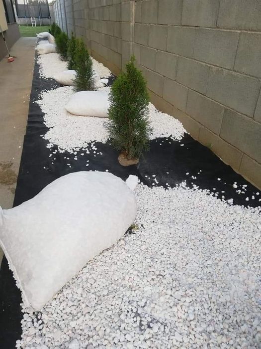 Gazon rulou, oferim transport montaj amenajat, indreptat etc