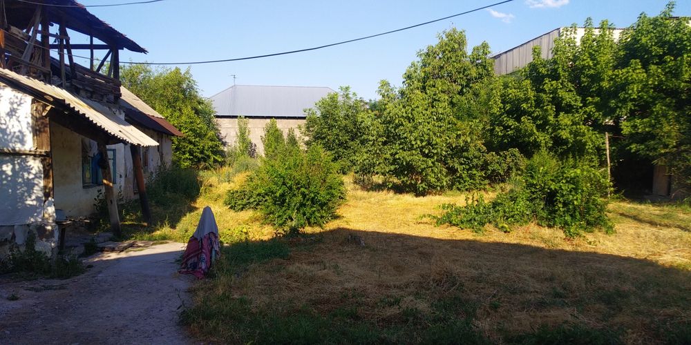 Ер сотилади 13 сотих  Янги Узбекистонда" Жума Бо