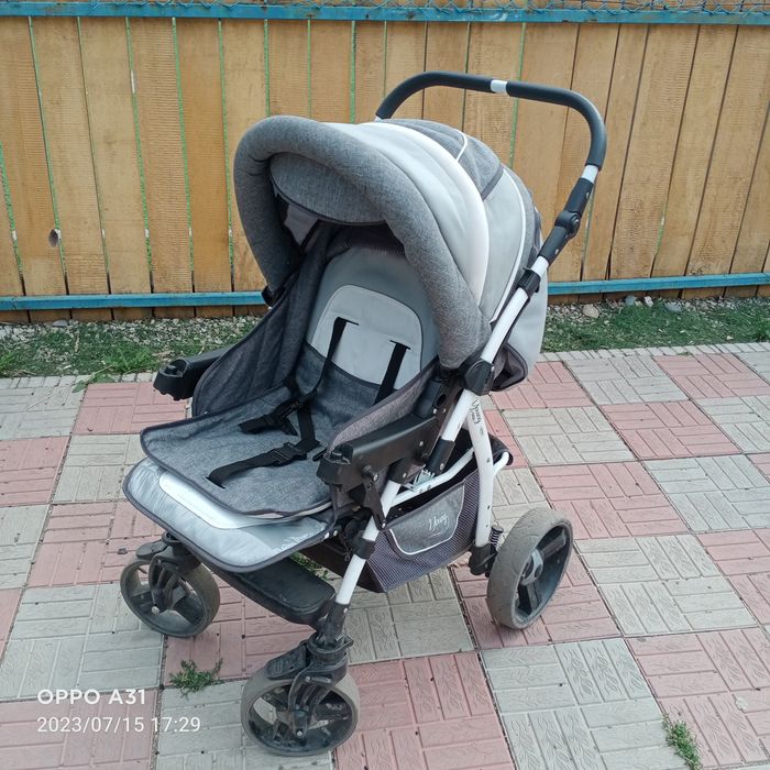 Продам коляску детскую