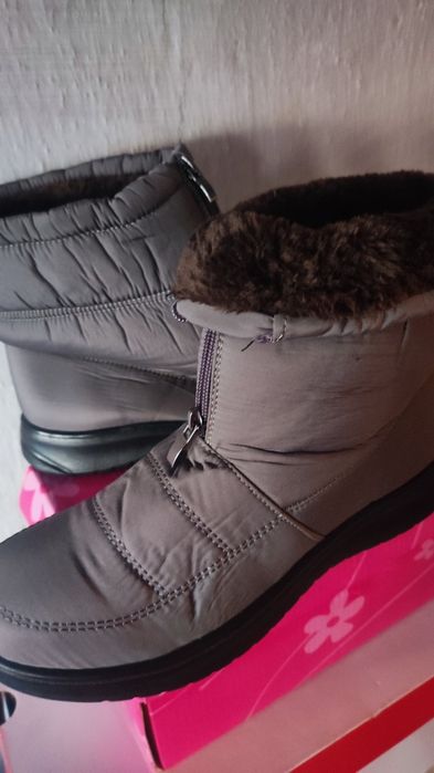 Дёшево сапоги -дутики