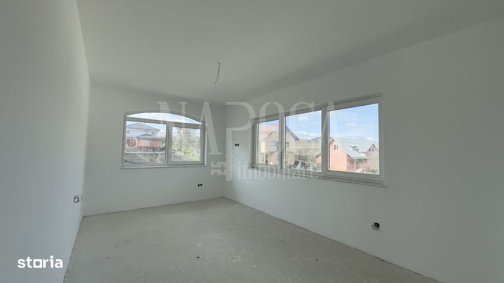 Casa 4 camere de vanzare in Dezmir