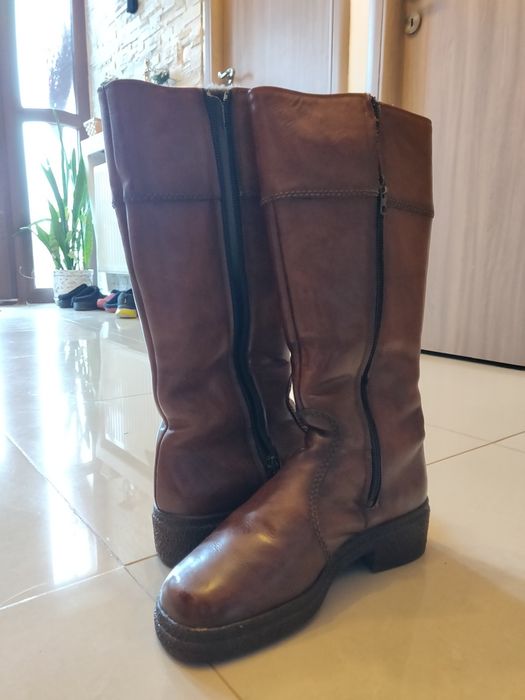 Vand cizme de piele  naturala inblanite