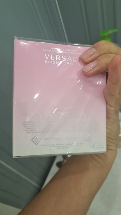 Продам новуб туалетную воду Versace