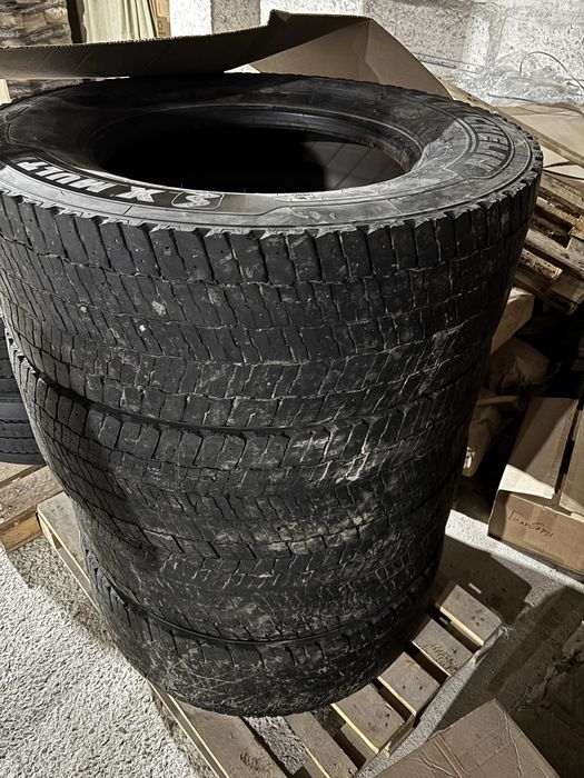 Продам резину Мишлен на фуру