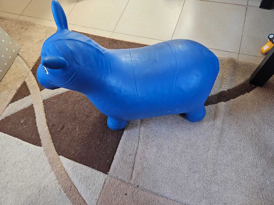 гумено магаре за скачане