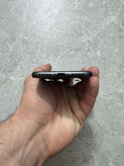 iPhone 8 64GB Space Black