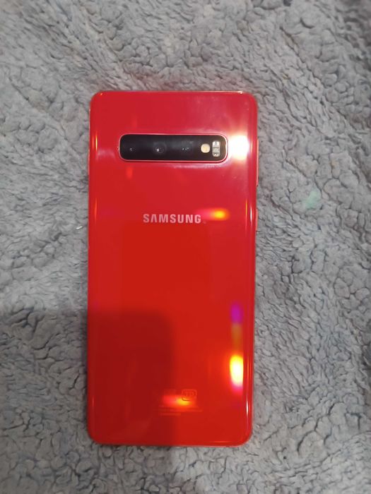Samsung S10 128 гб