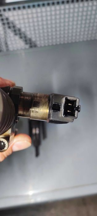 Injector injectoare volkswagen vw golf 5 hatchback BMN cod 03G130073M