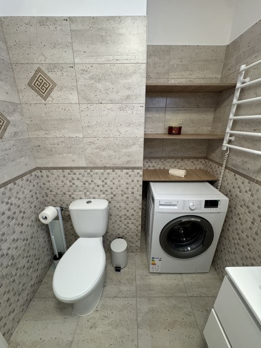 Inchiriez apartament cu 2 camere, complex Avanera