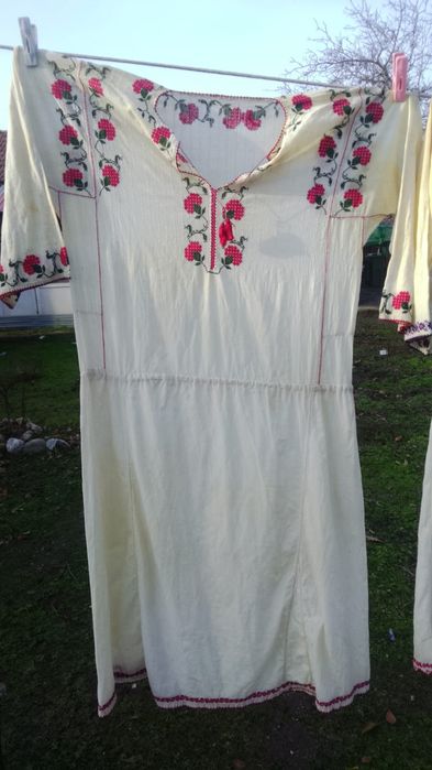 Port national,din zona Munteniei,