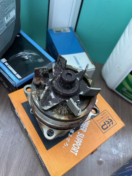 запчасти на Nissan Maxima