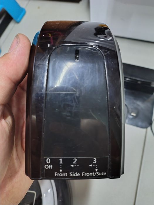 Robot aspirare și mop