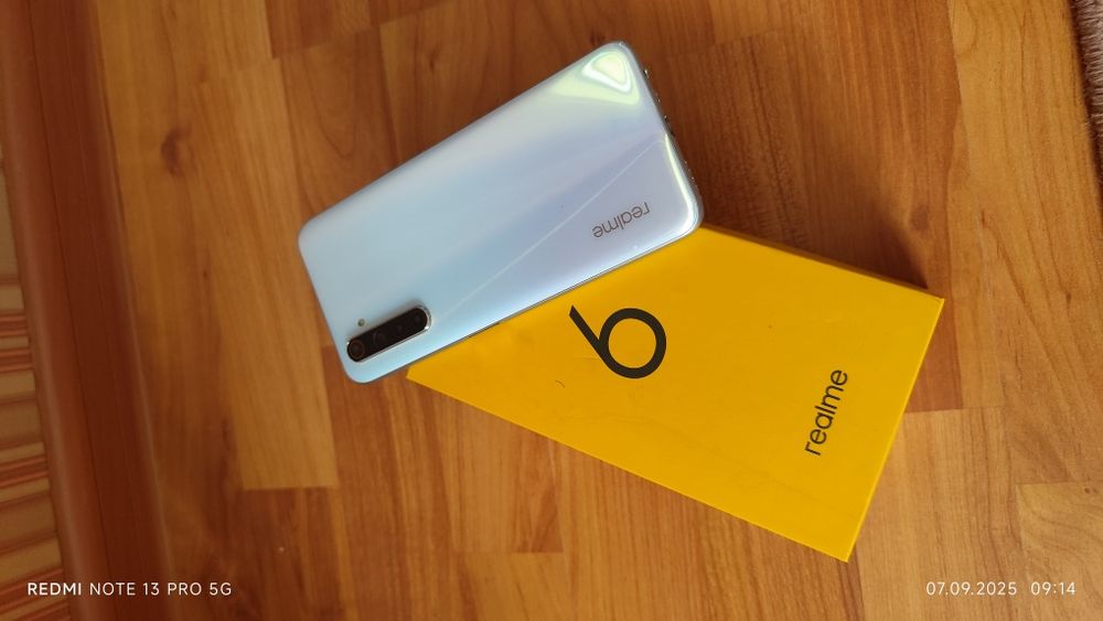 Продам Realme 6 128