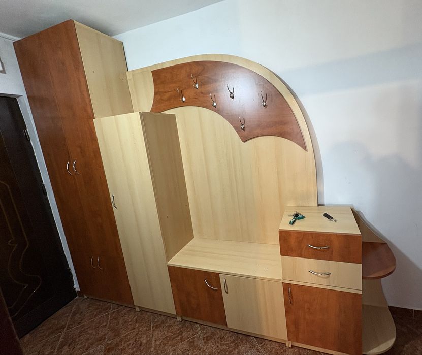 Vand tot ce se vede in poza ( astept oferte )