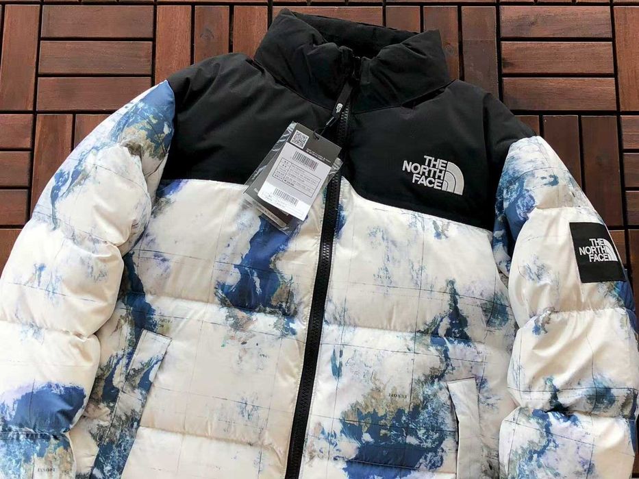 Geaca The North Face cu puf Premium