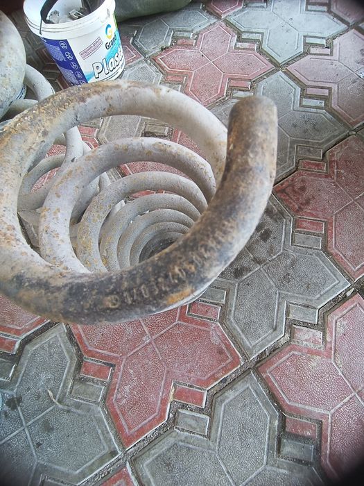 Продам запчасти на w140