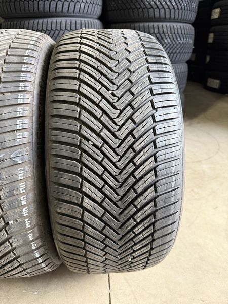 235/40/19 CONTINENTAL 2бр