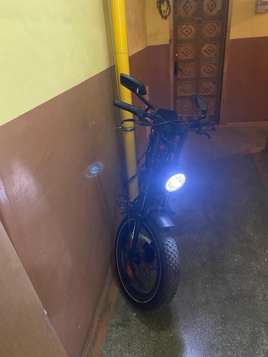 Bicicletă electrică