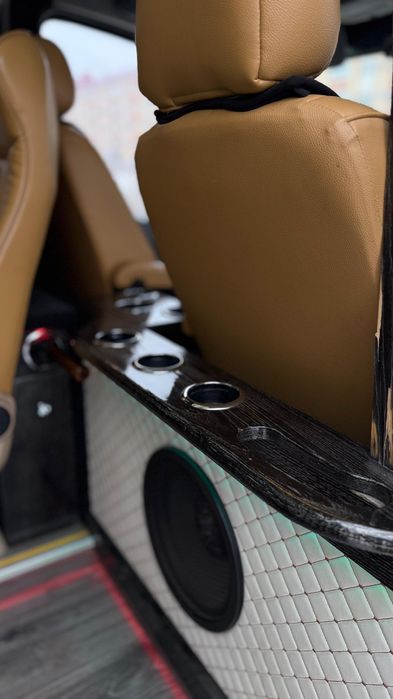 Услуга микроавтобус Вип Мерседес Спринтер