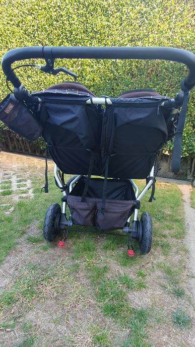 Количка за близнаци Mountain buggy duet