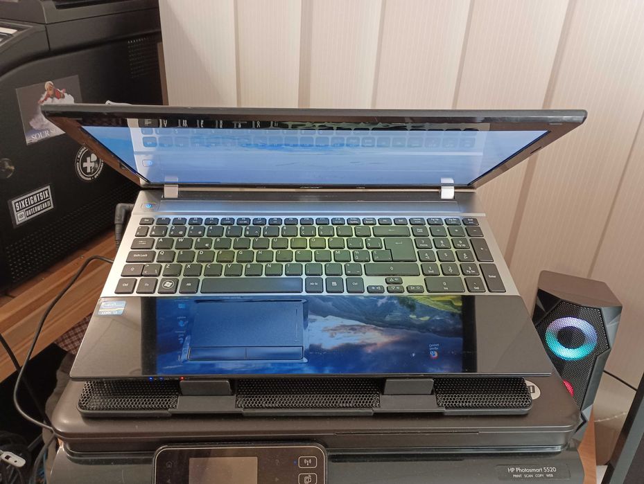 Лаптоп Acer Aspire V3-531  - 15.6"