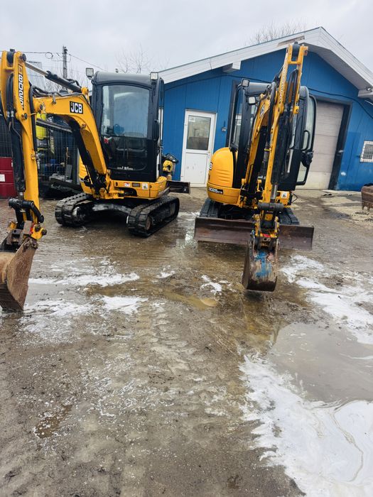 Miniexcavatoare JCB 8025