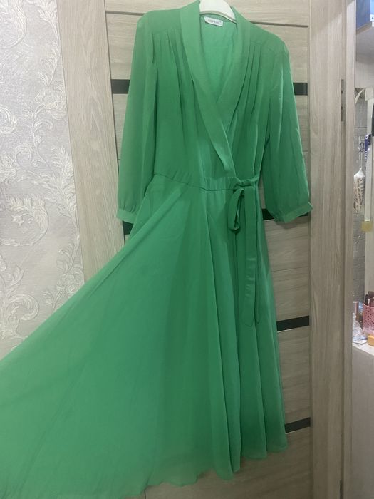 Платья новые 5000тенге