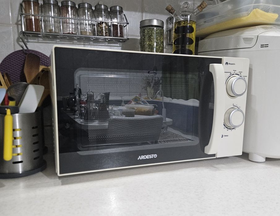 Микроволновка Ardesto бу