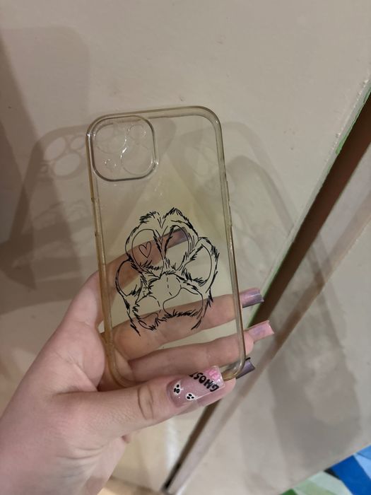 Продавам iPhone 15 128gb