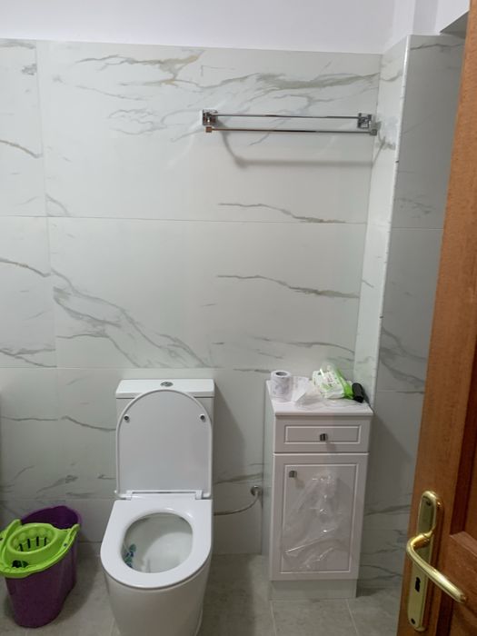 Renovari interioare integrale gresie faianță gips sanitare electrice sapa decopertari
