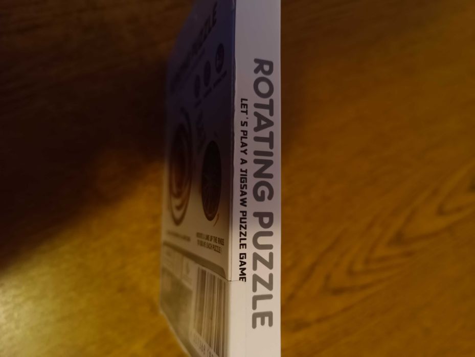 Puzzle rotativ cu dinozaur
