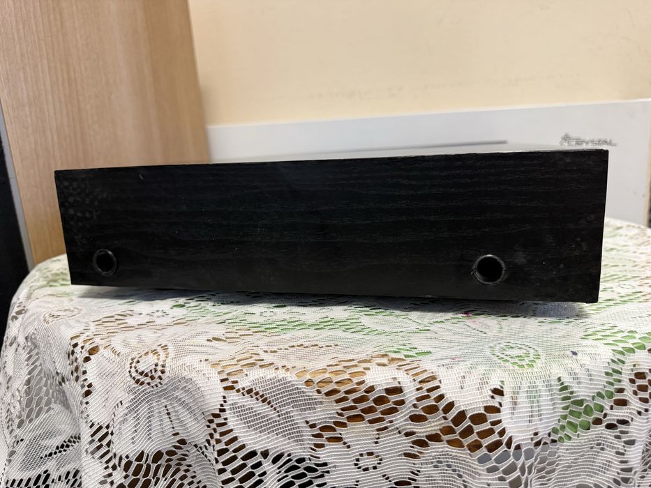 FineArts T-9000 FM Тунер