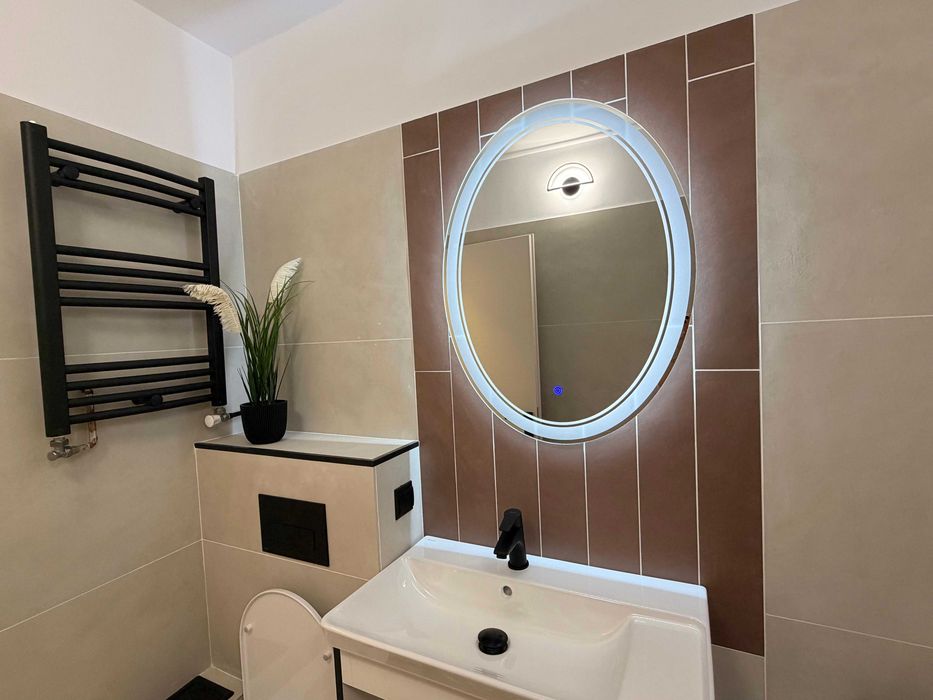 Doua camere decomandat, totul nou, nelocuit dupa renovare!
