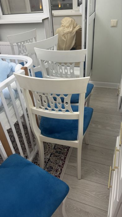 Продаю стулья 6 штук