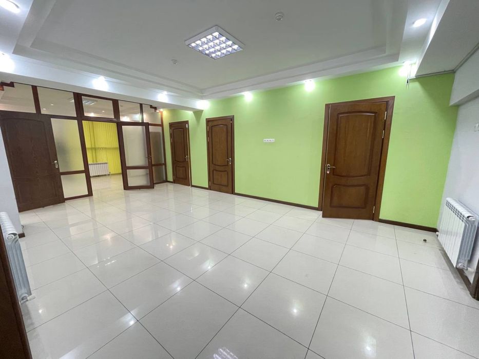 Ц-1 М Ашрафи | 170кв - нежилое помещение вдоль дороги Аренда