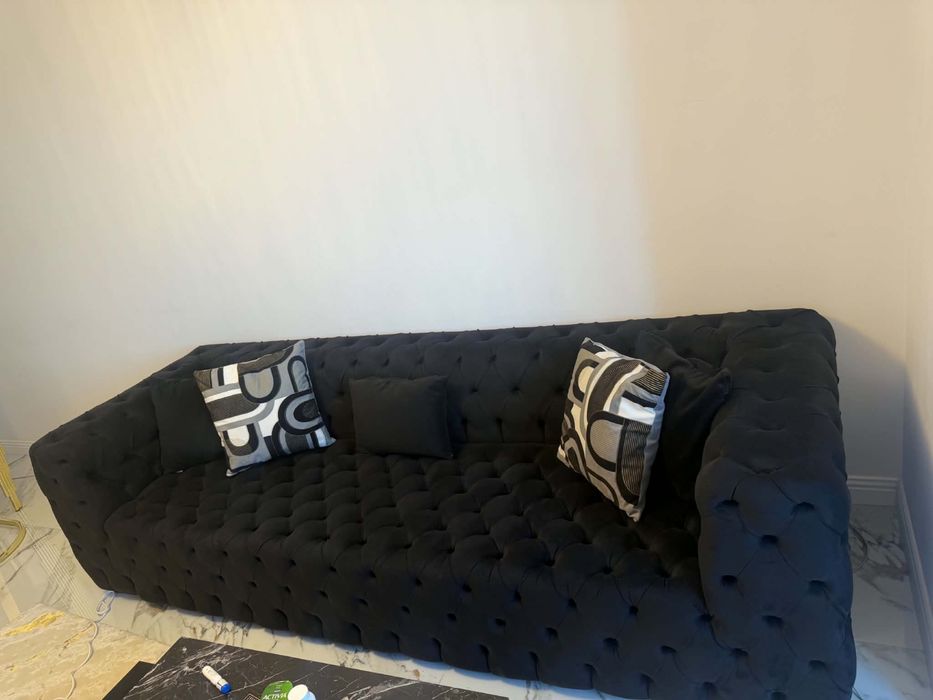 Canapea Chesterfield