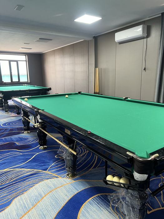 Бильярдный стол