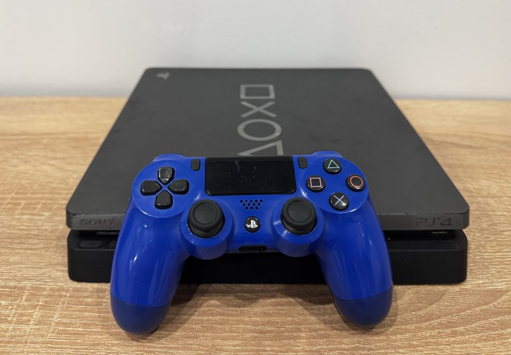 Конзола Playstation 4 1TB пълен комплект PS4