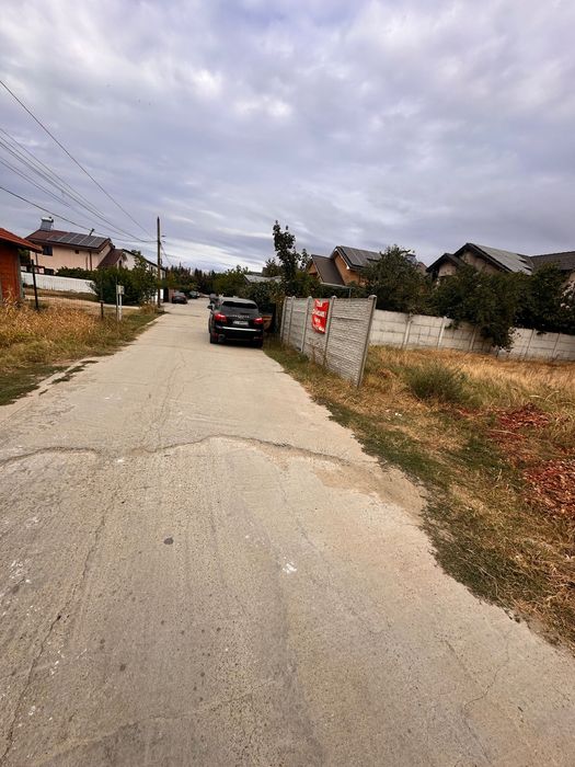 TEREN DAMILA -Capsunarie- vis a vis de La Doi Pasi! 526 m2